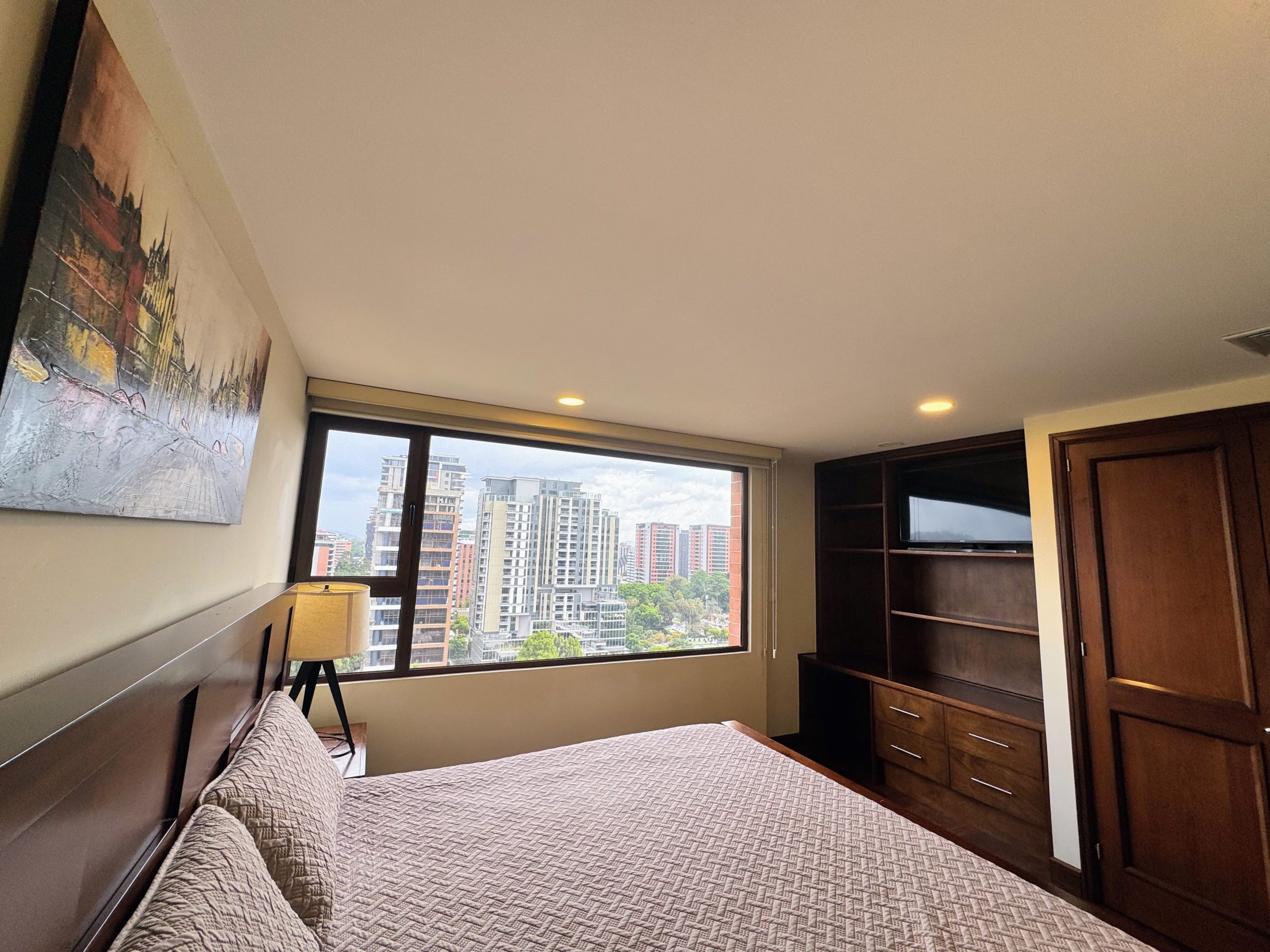 Apartamento amueblado en Renta zona 10 - Miniatura 17