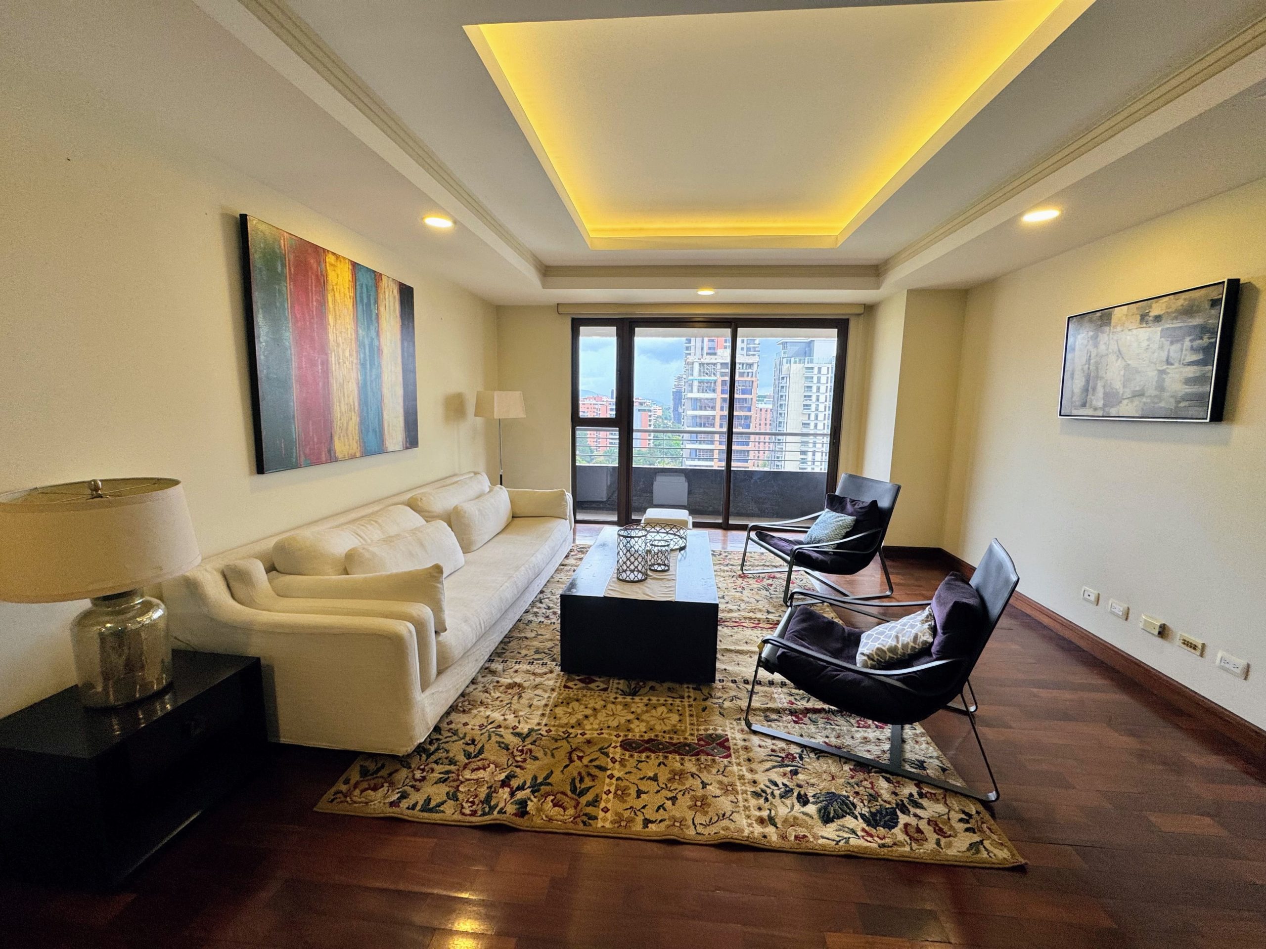 Apartamento amueblado en Renta zona 10 - Miniatura 19