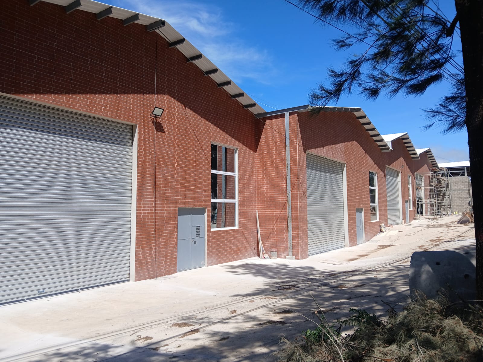 las brisas