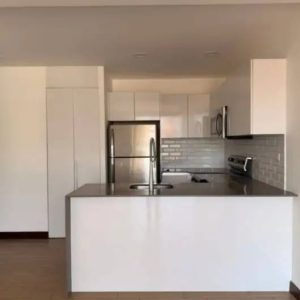 Apartamento semi - amueblado en renta zona 15 Vista Hermosa II / Avenik