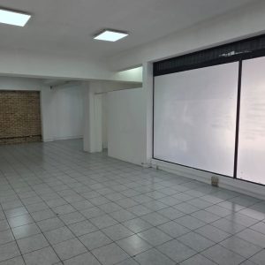 Local en renta zona 9 / La Galería
